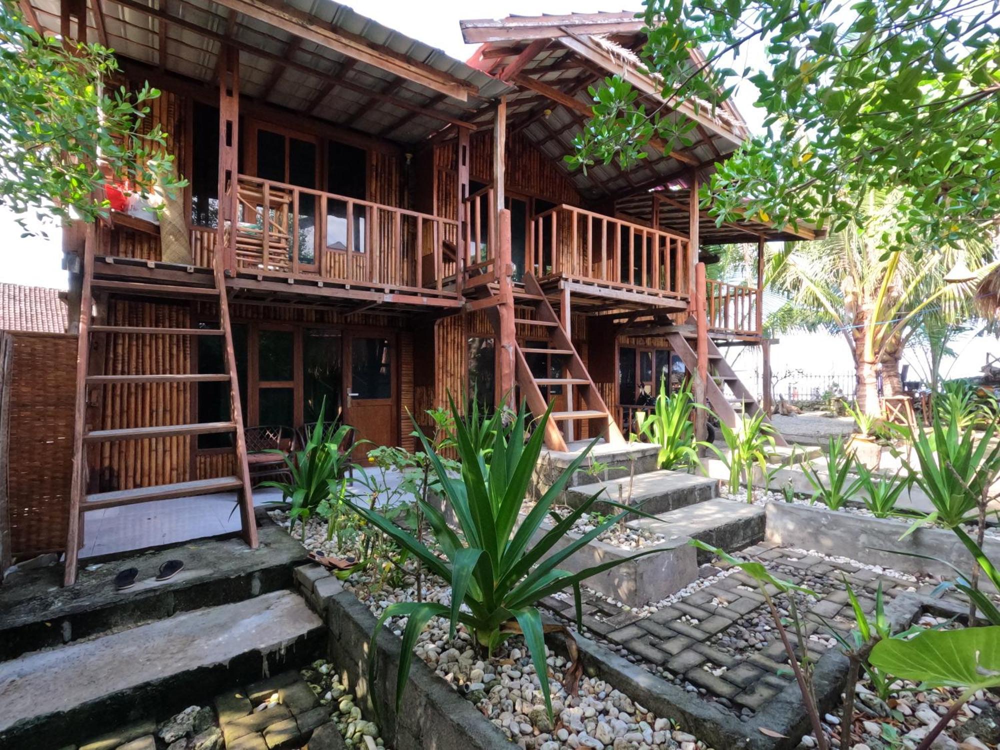 Maryan Moyo Bungalows & Resto Moyo Island Exterior foto